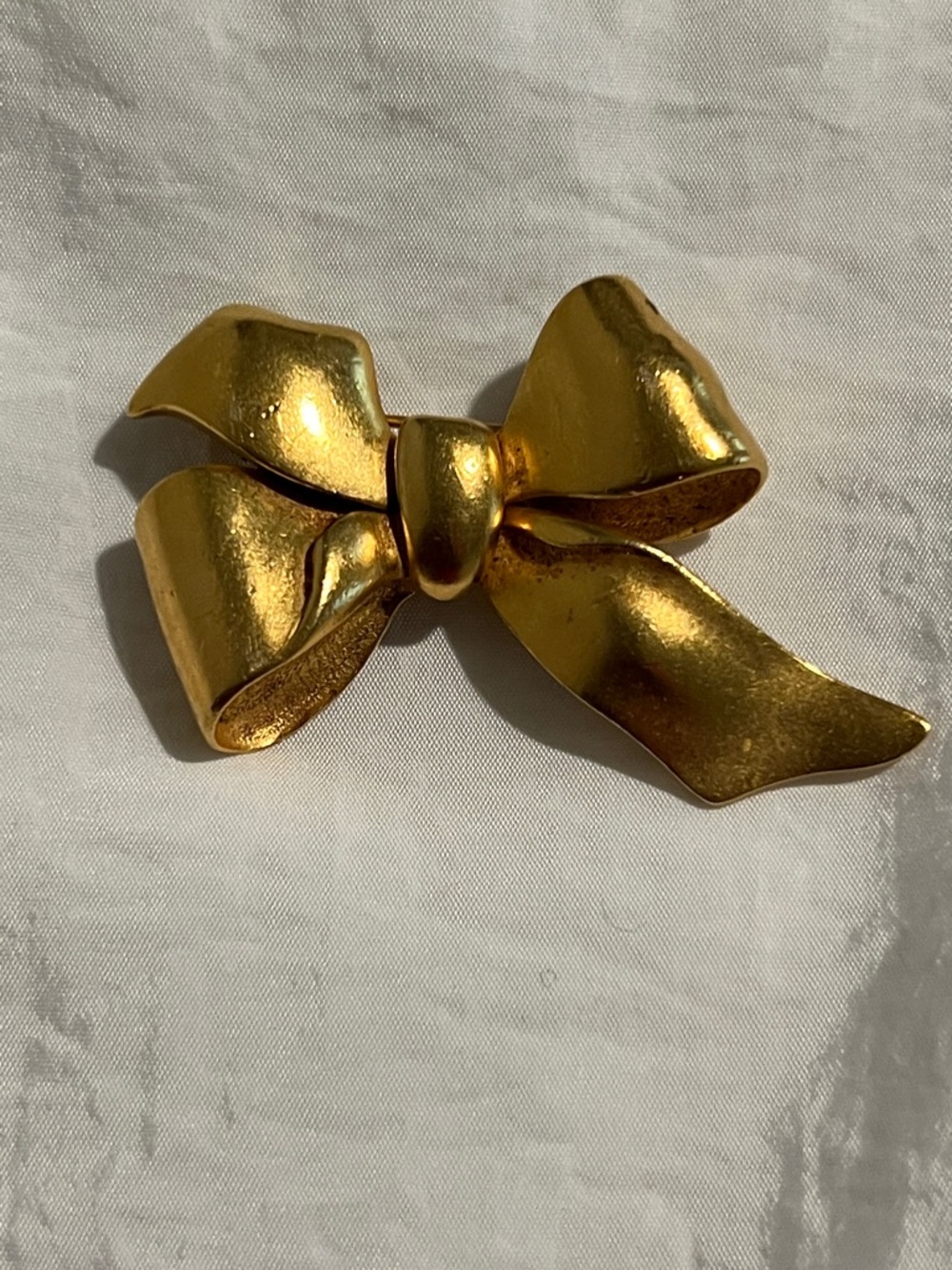 Vintage Coro Gold Tone Bow Brooch | Classic Ribbon Pin